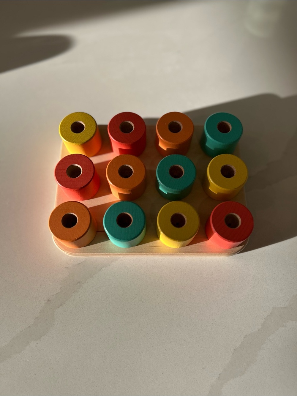 lovevery peg board puzzle